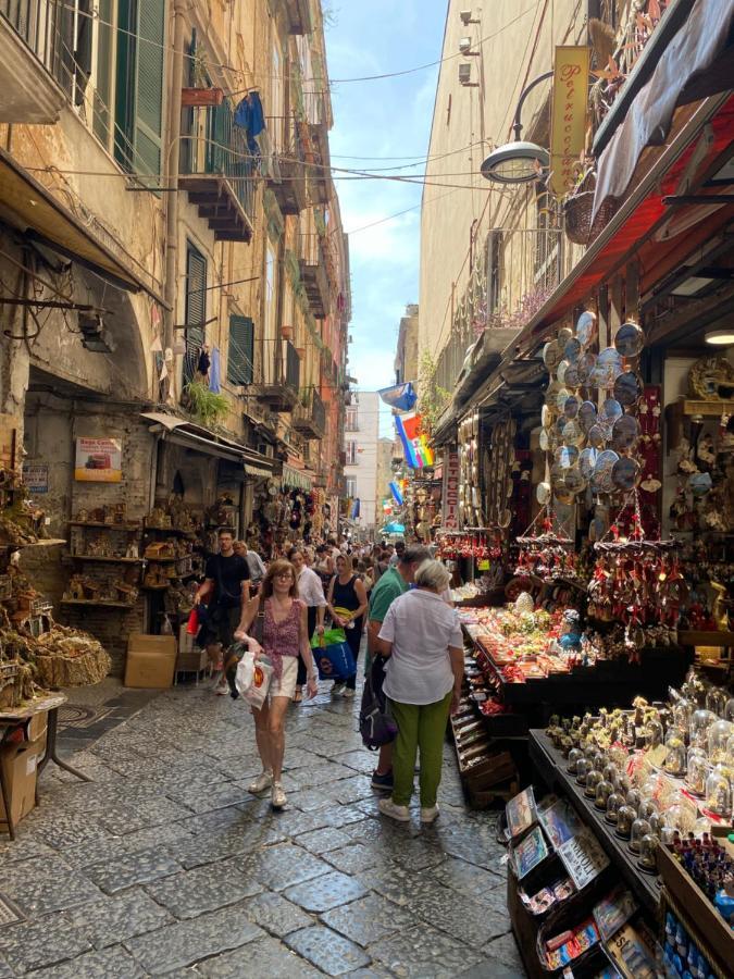 Samm B&B San Gregorio Armeno Наполи Екстериор снимка