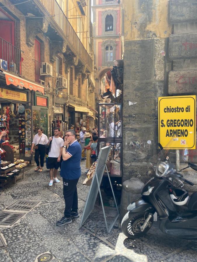 Samm B&B San Gregorio Armeno Наполи Екстериор снимка